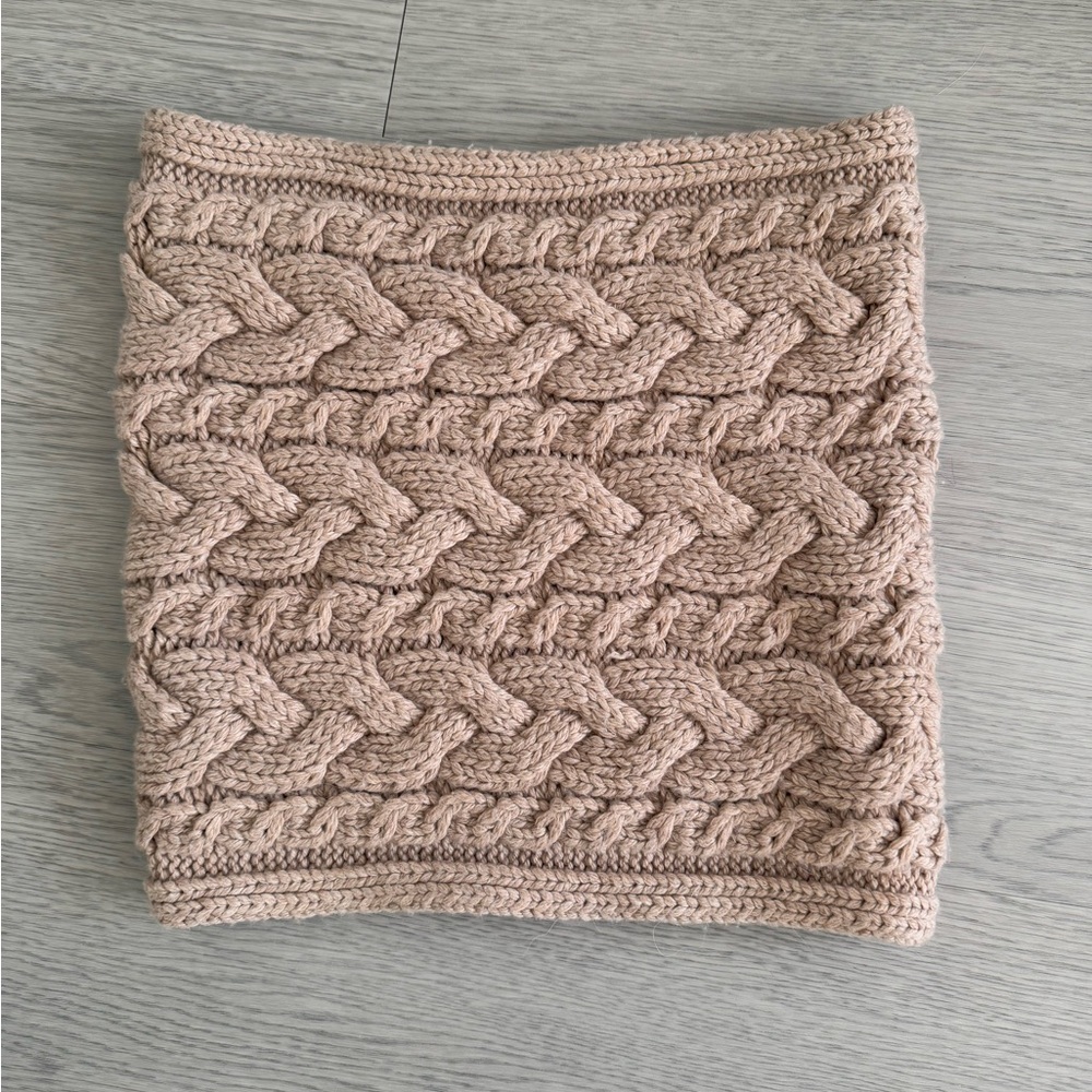 Gap Circle Scarf - Camel / Tan - Picture 2 of 3